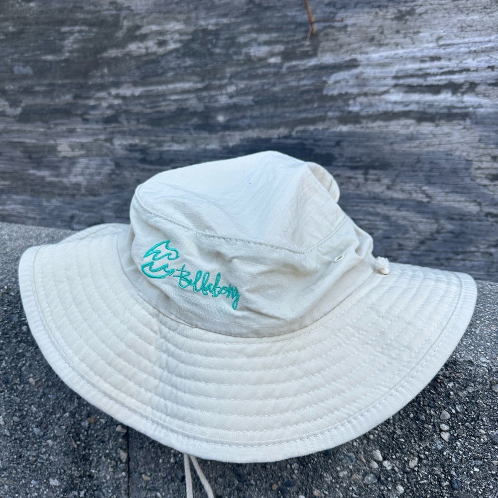 Billabong Cream Bucket Hat